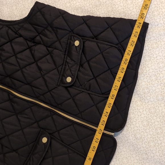 St John's Bay Puffer Zip-up Vest Black 2 Pockets Gold Snaps & Zipper SzPXL EUC - Picture 10 of 10